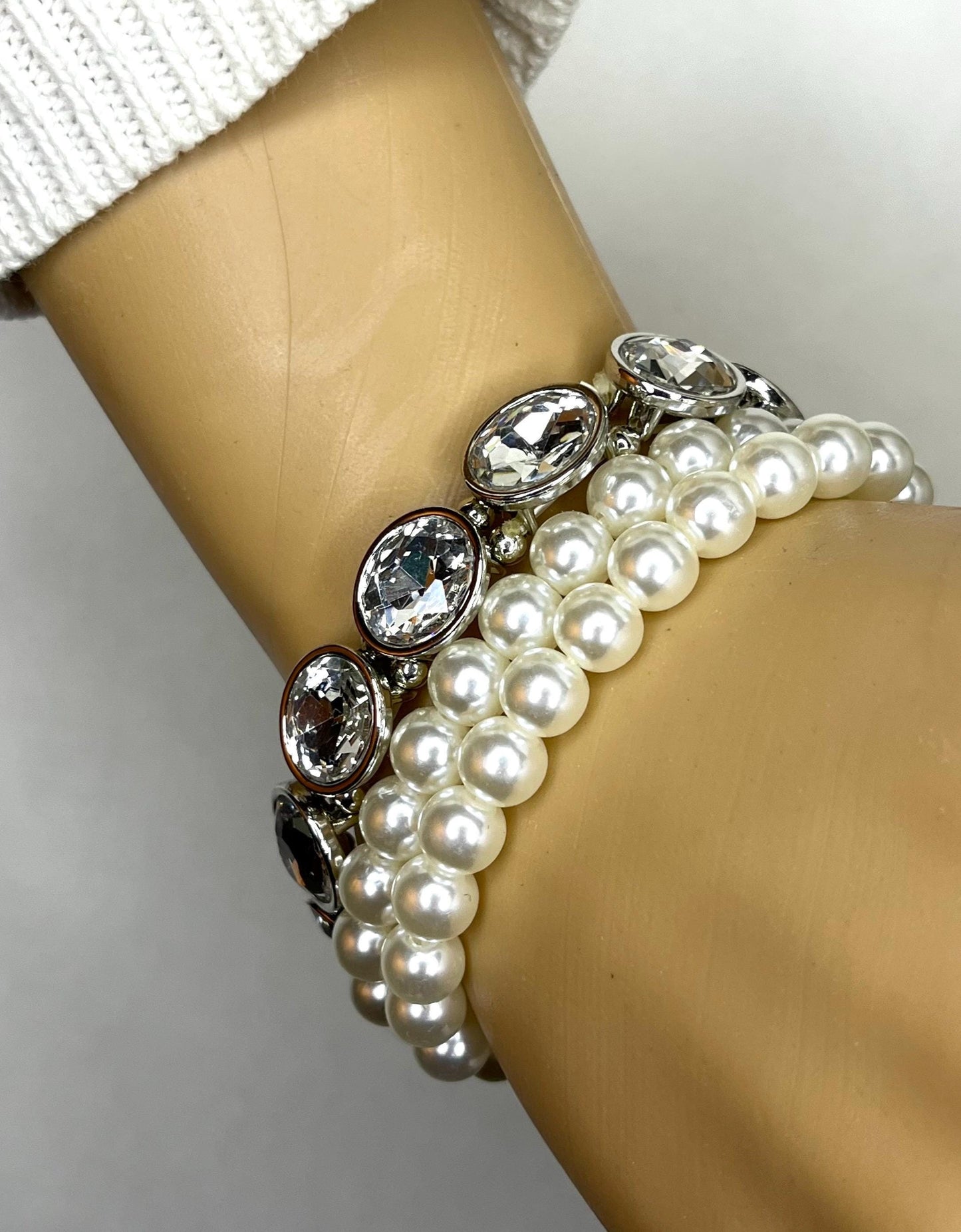 Pearl Bracelet Set with Rhinestones | Bridal Jewelry Set | Elegant White Beaded Stretch Bracelets | Wedding Jewelry | Classic Glam