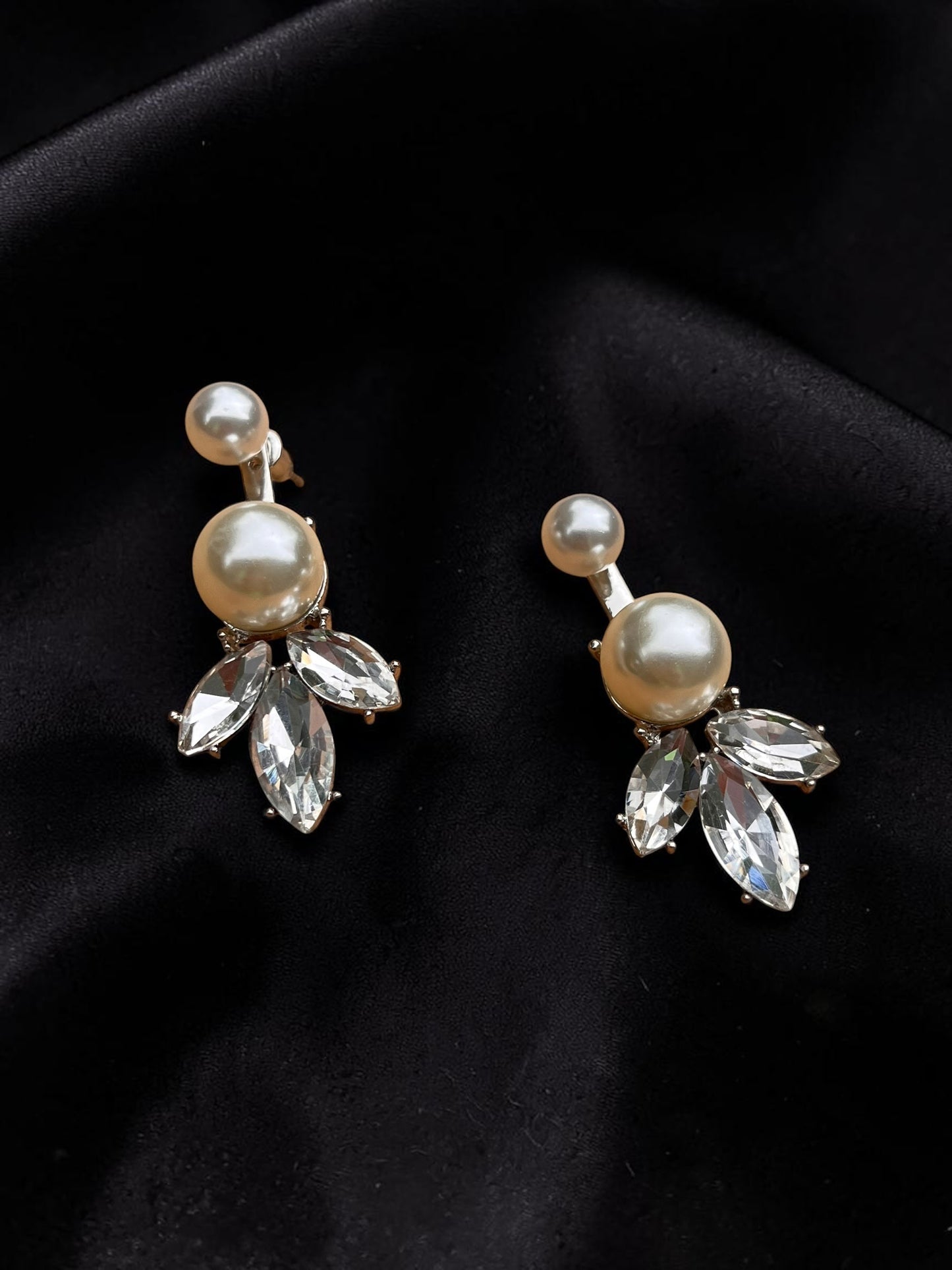 Pearl Sparkle Wedding Post Earrings