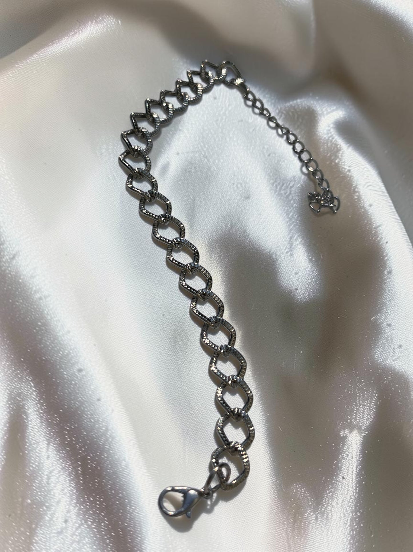 Textured Silver Link Bracelet