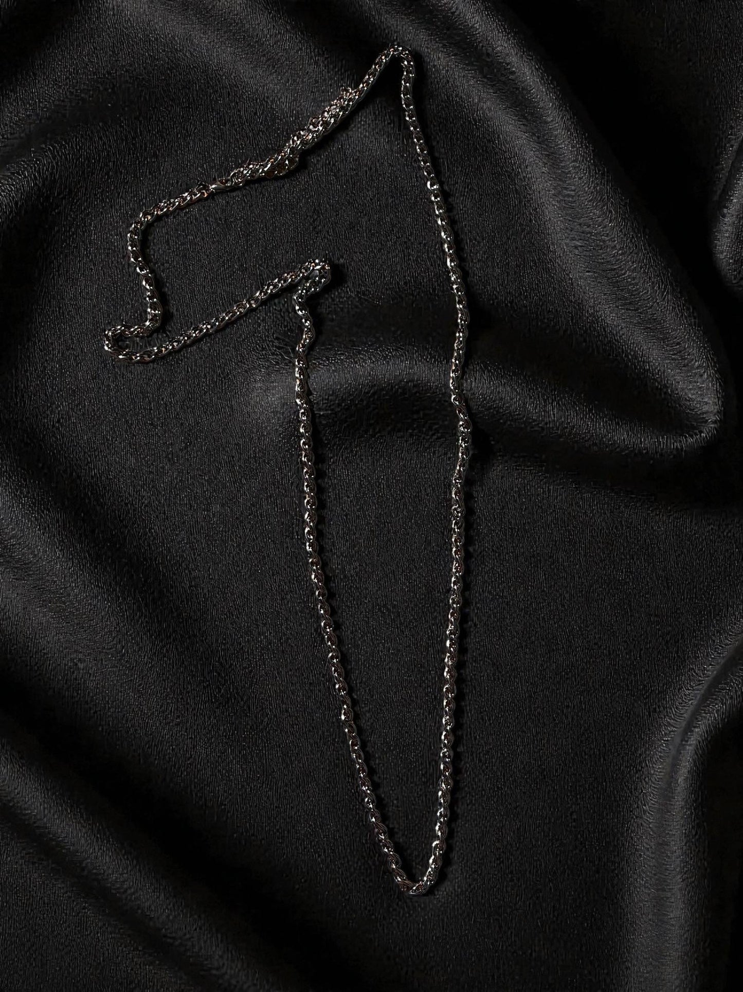 Minimalist Gunmetal Chain Necklace | Sleek Rope Chain Statement Necklace | Layering Chain Jewelry | Unisex Modern Necklace | Everyday