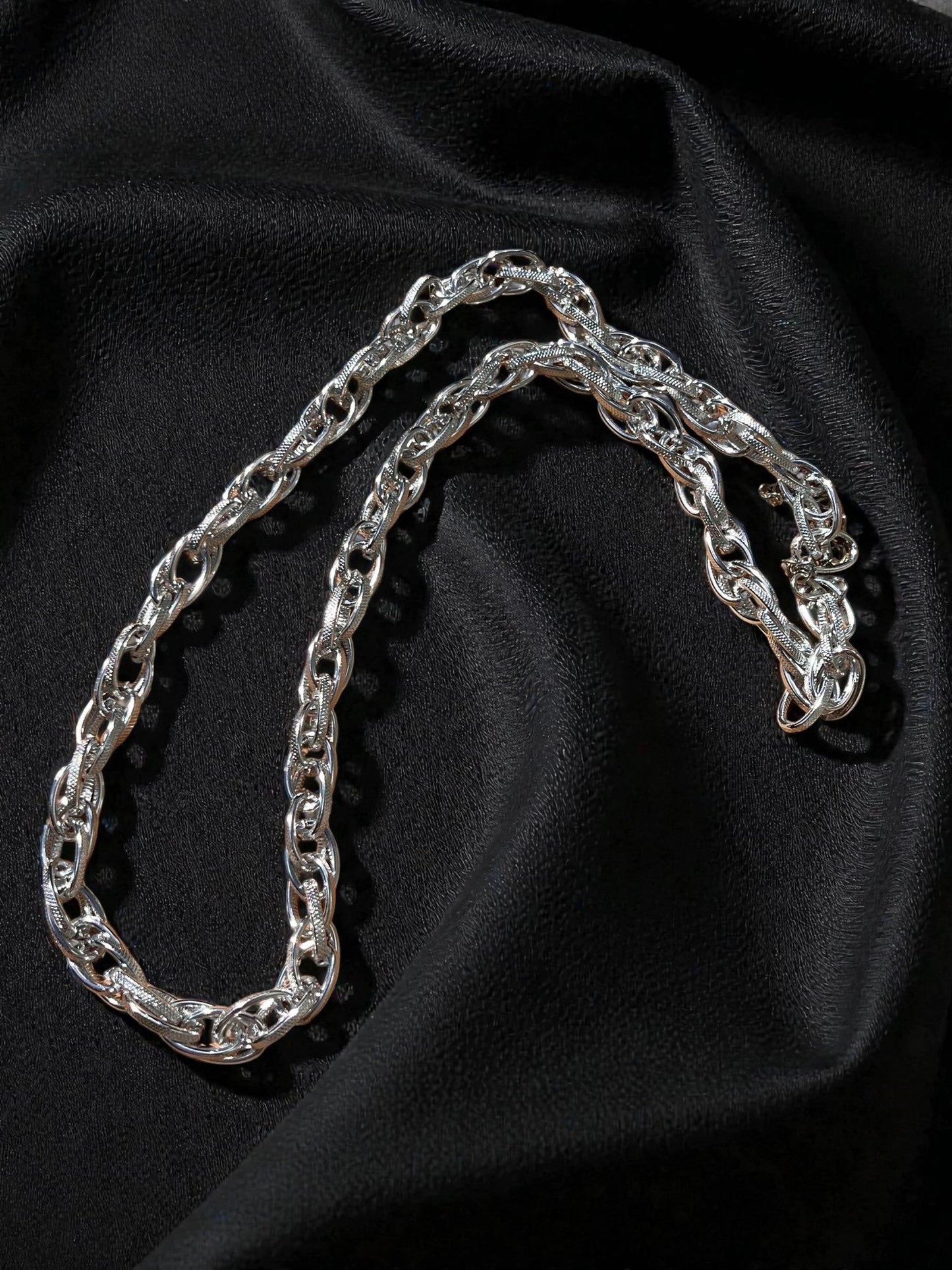 Silver Statement Chain Necklace | Chunky Textured Link Necklace | Modern Minimalist Jewelry | Bold Silver Chain | Everyday Luxe Necklace