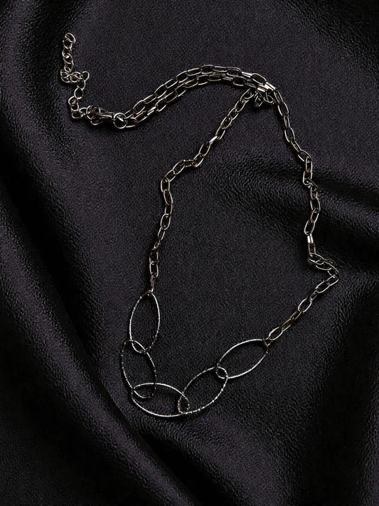 Minimalist Silver Link Necklace | Modern Oval Chain Necklace | Everyday Statement Jewelry | Contemporary Layering Necklace