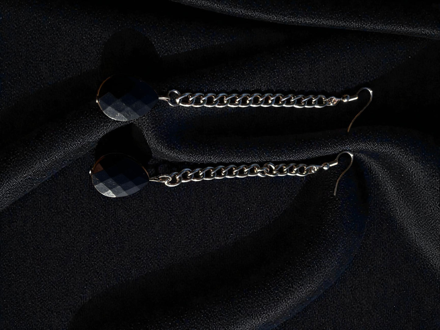 Black Geometric Teardrop Chain Industrial Earrings