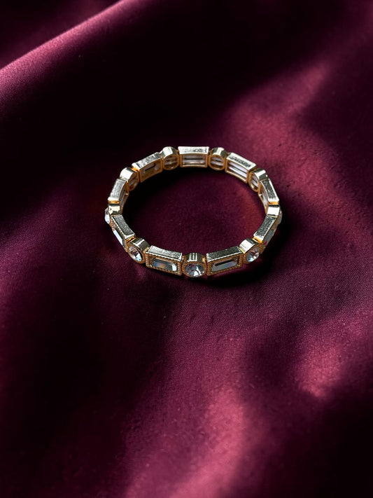 Vintage Glam Crystal Stretch Bracelet