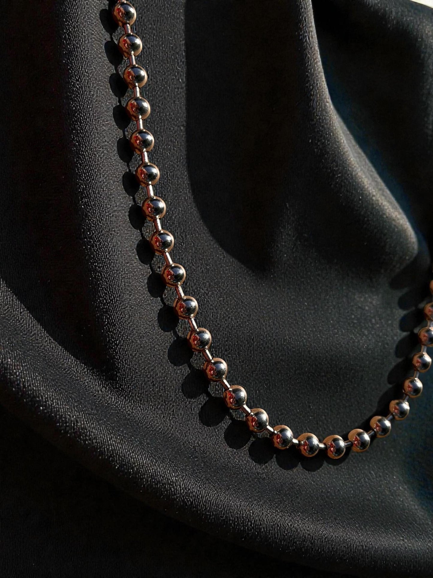 Silver Ball Chain Necklace, Minimalist Beaded Chain Necklace, Unisex Metal Ball Necklace, Layering Necklace, Simple Everyday Jewelry